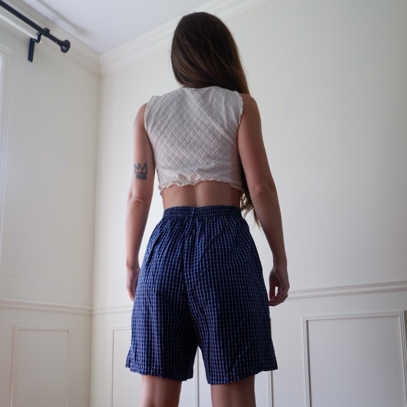 A Bronze Age High-Waist Navy Plaid High-Rise Shorts - Picture 4 of 4